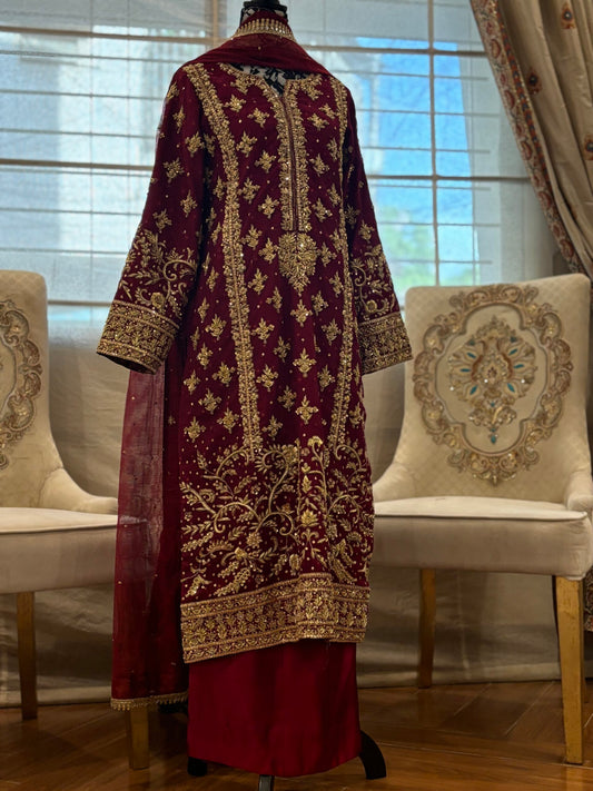 The 'Maroon Empress' Ensemble