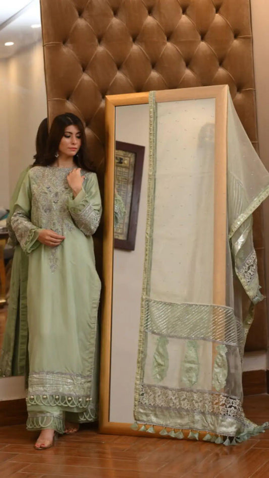 ELAYNE Mint Formal