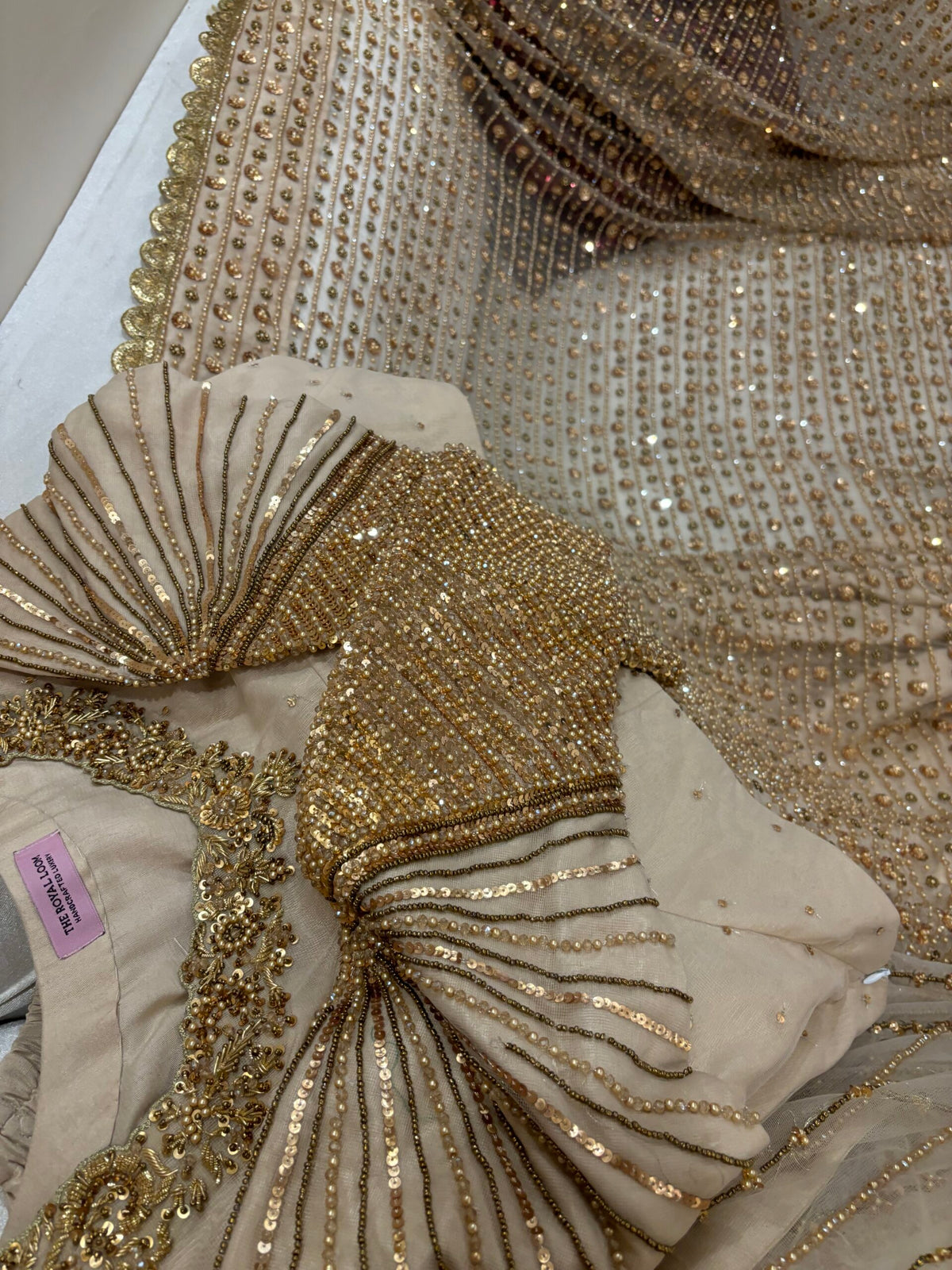 Aura Gold Net Saree